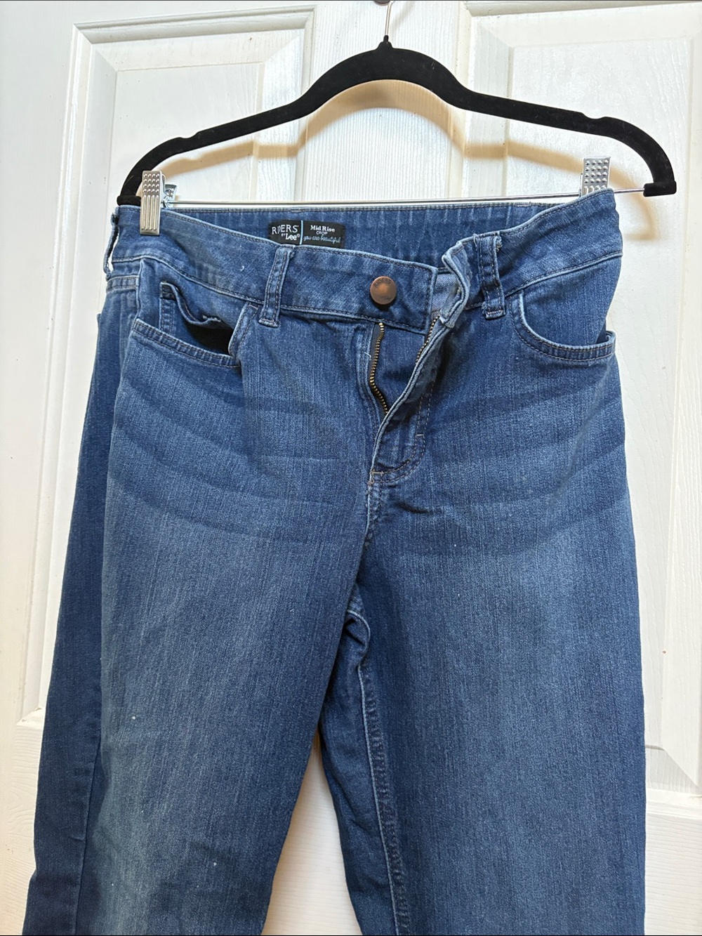 Riders by Lee Straight Leg Jeans in Dark Blue Wash